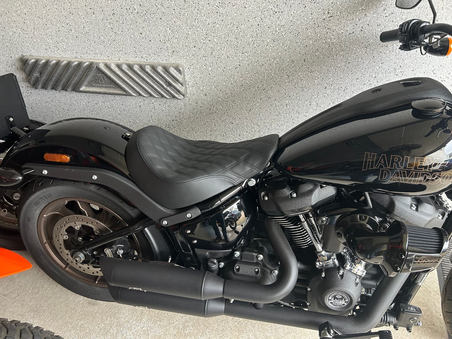 Customer photo review of Renegade LS schwarz für Sport Glide / Low Rider-ST/S ab 18
