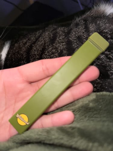 Customer photo review of THCa Liquid Diamond Live Resin 2.0g Disposable