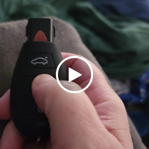 Customer video review of Car Key Penjamin by Smyle™ Labs