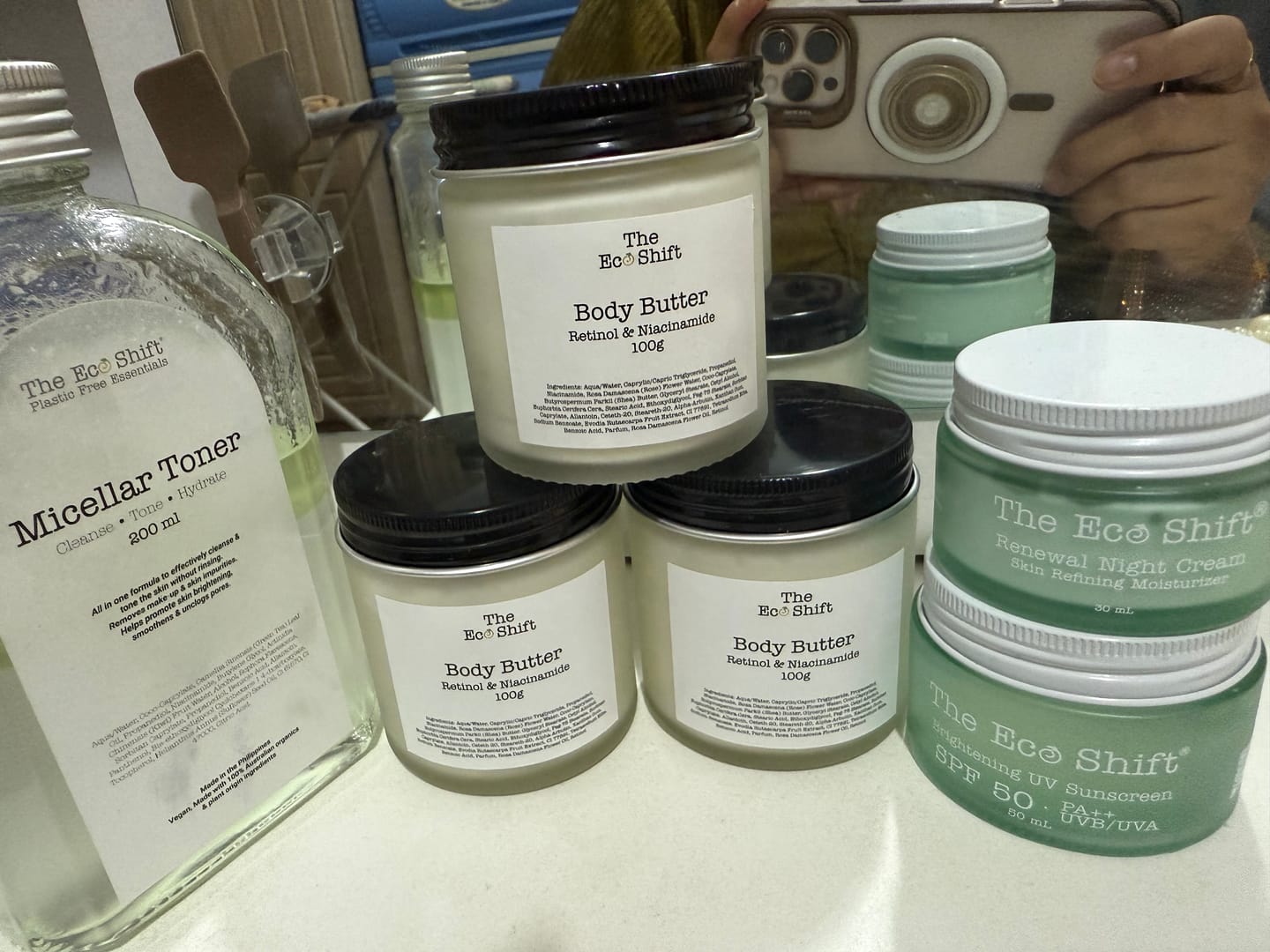 Customer photo review of Renewal and Age Defying Night Cream with Retinol and Niacinamide