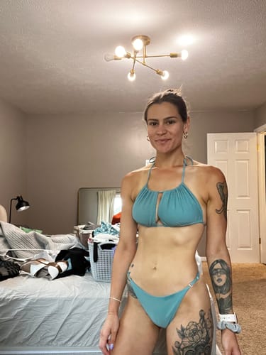 Customer photo review of Kai Triangle Top X Cream