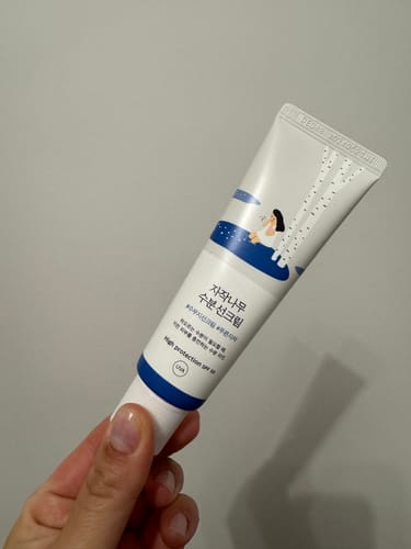 Customer photo review of Mitrinošs saules aizsargkrēms ar bērzu sulu Round Lab Birch Juice Moisturizing Sunscreen SPF50+ PA++++