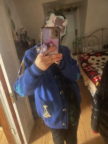 Customer photo review of Genshin Cardigan III Preorder