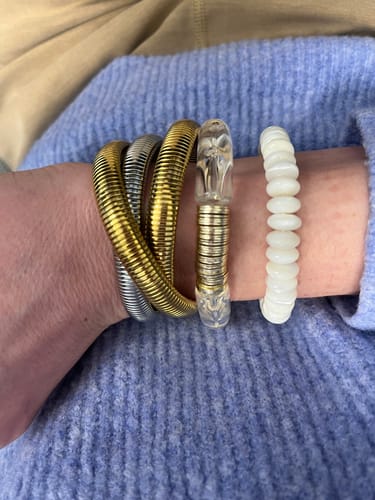 Customer photo review of Clear Zo Bracelet