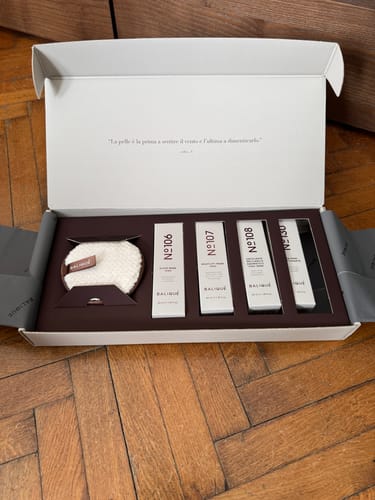 Customer photo review of Box Linea Viso e Mani