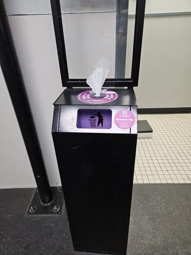 Customer photo review of Our Good Wipes - perfect for budget conscious gyms (6000 wipes)