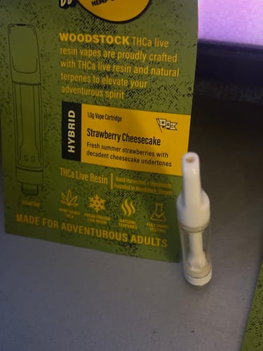 Customer photo review of THCa Liquid Diamond Live Resin 1.0g Cartridge