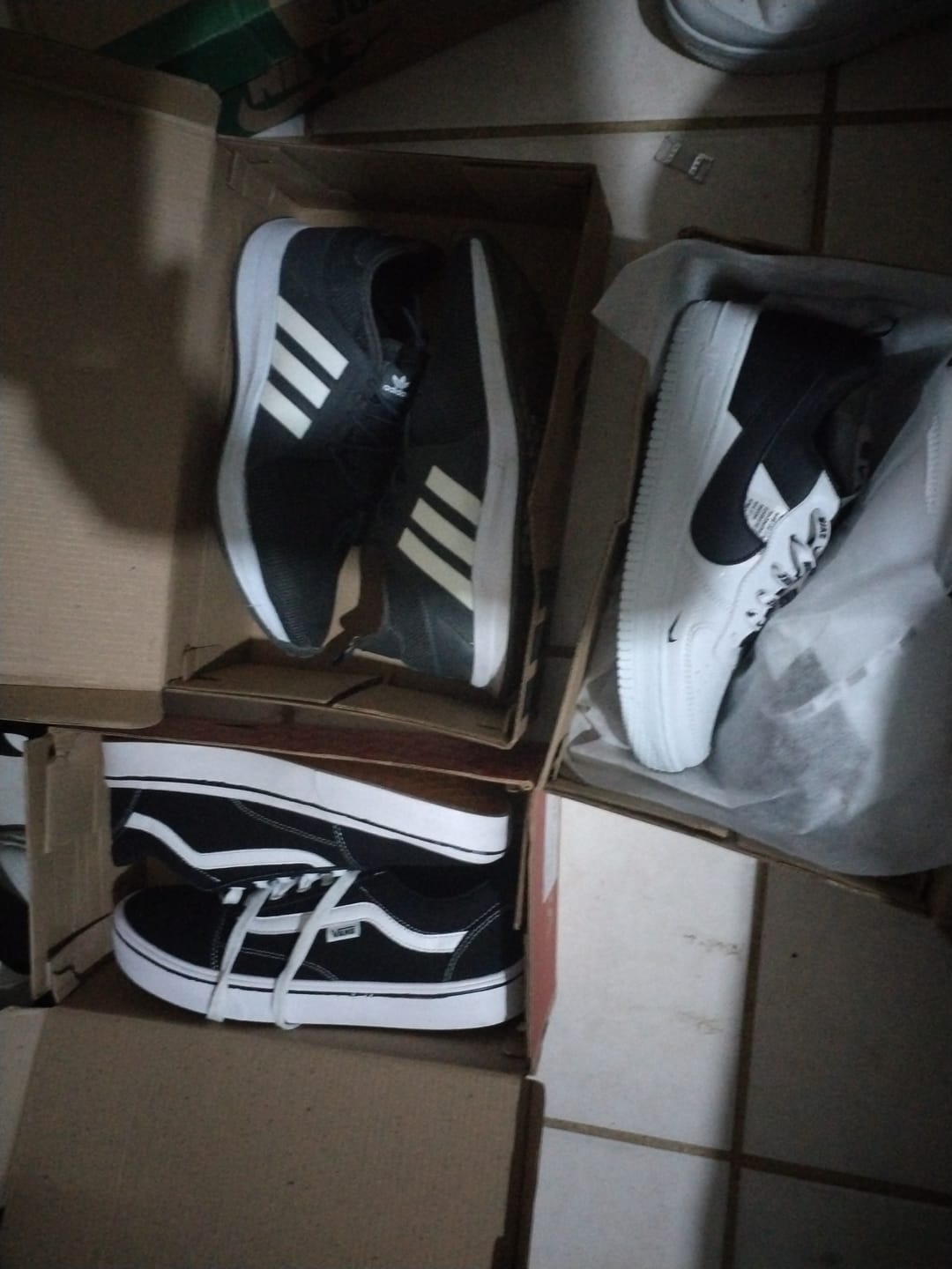 Customer photo review of Tenis 018 Oxford Blanco