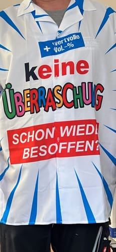 Customer photo review of KEINE ÜBERRASCHUNG - Hawaii Hemd