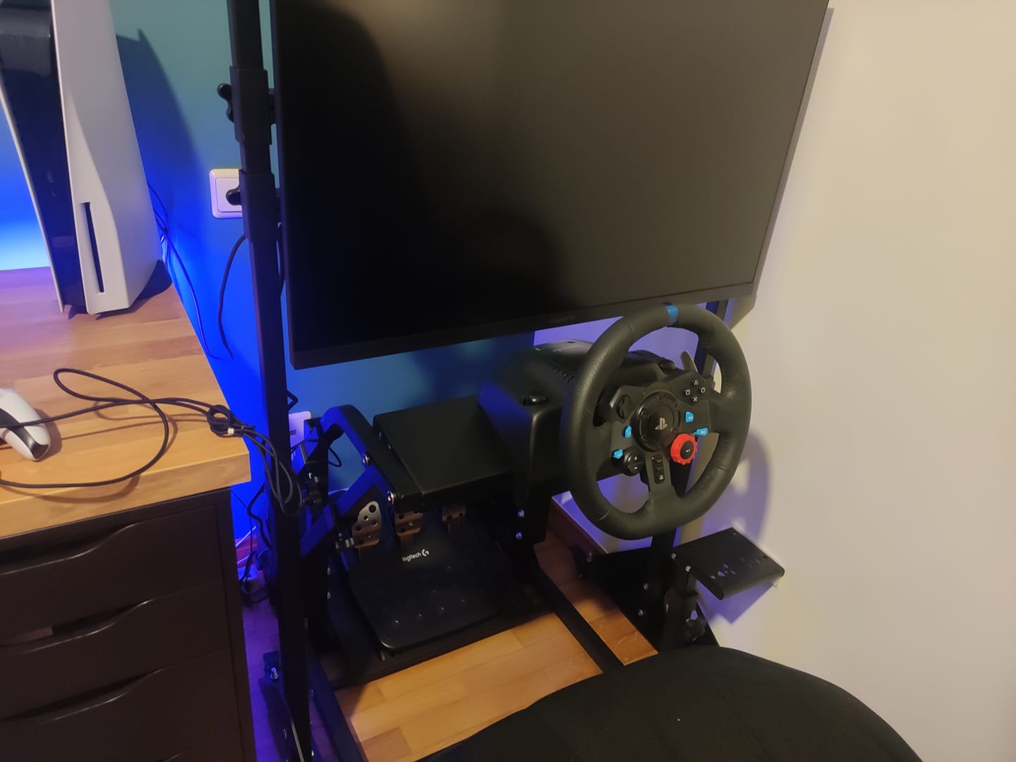 Customer photo review of Portable Monitor Stand