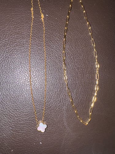 Kundenbewertung mit Foto zu White Clover Kette