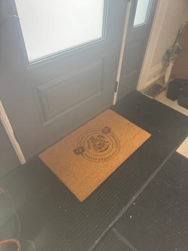 Customer photo review of 47 Presidential Seal Door Mat