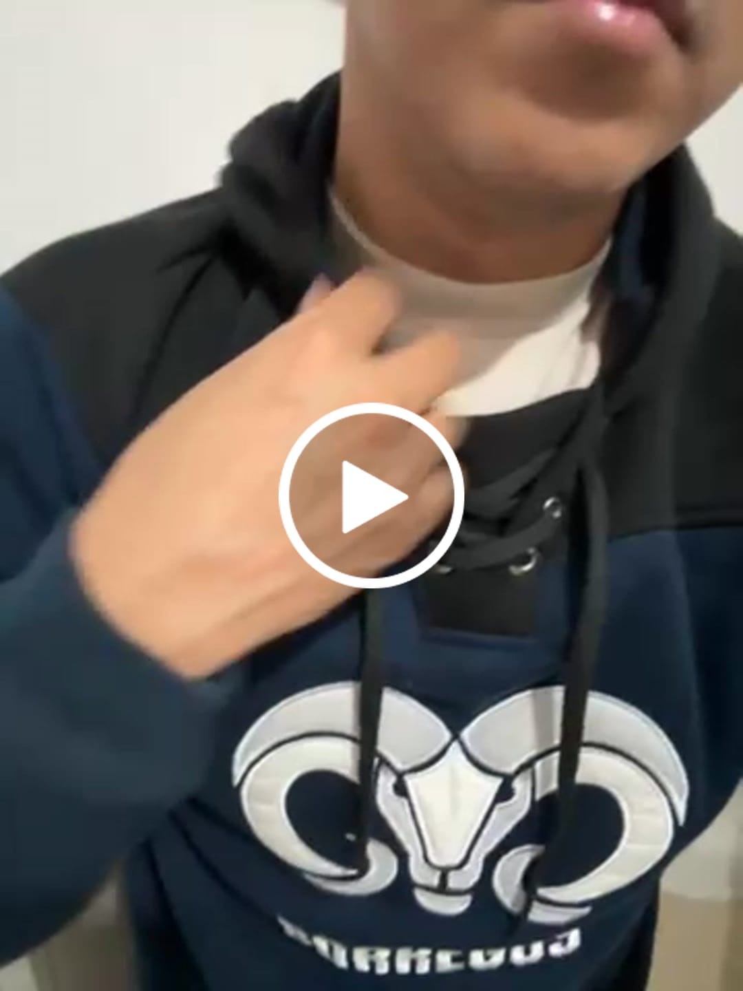 Customer video review of Sudadera Vintage BORREGOS azul