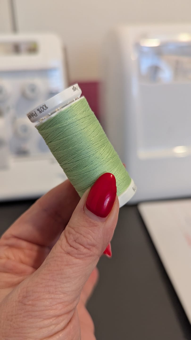 Customer photo review of Gutermann Sew-all Thread 250m