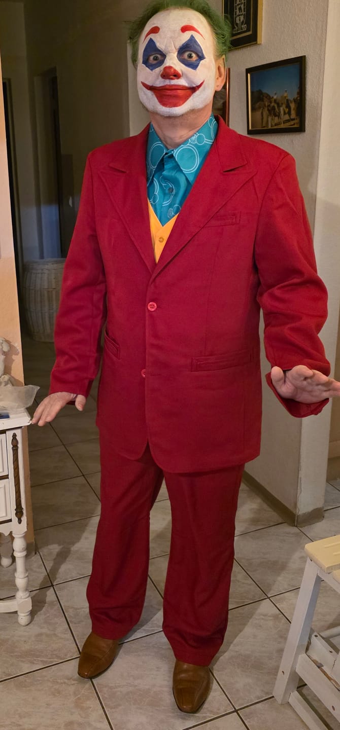 Customer photo review of Joker Joaquin Phoenix Arthur Fleck Cosplay Kostüm