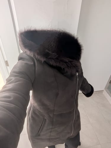 Customer photo review of Ayva's brown shearling coat