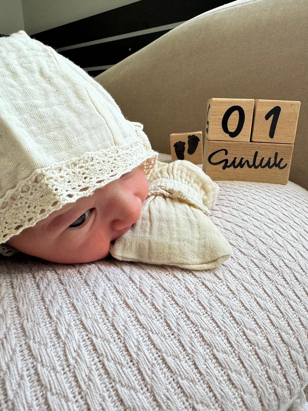 Customer photo review of Bej Anne Şal