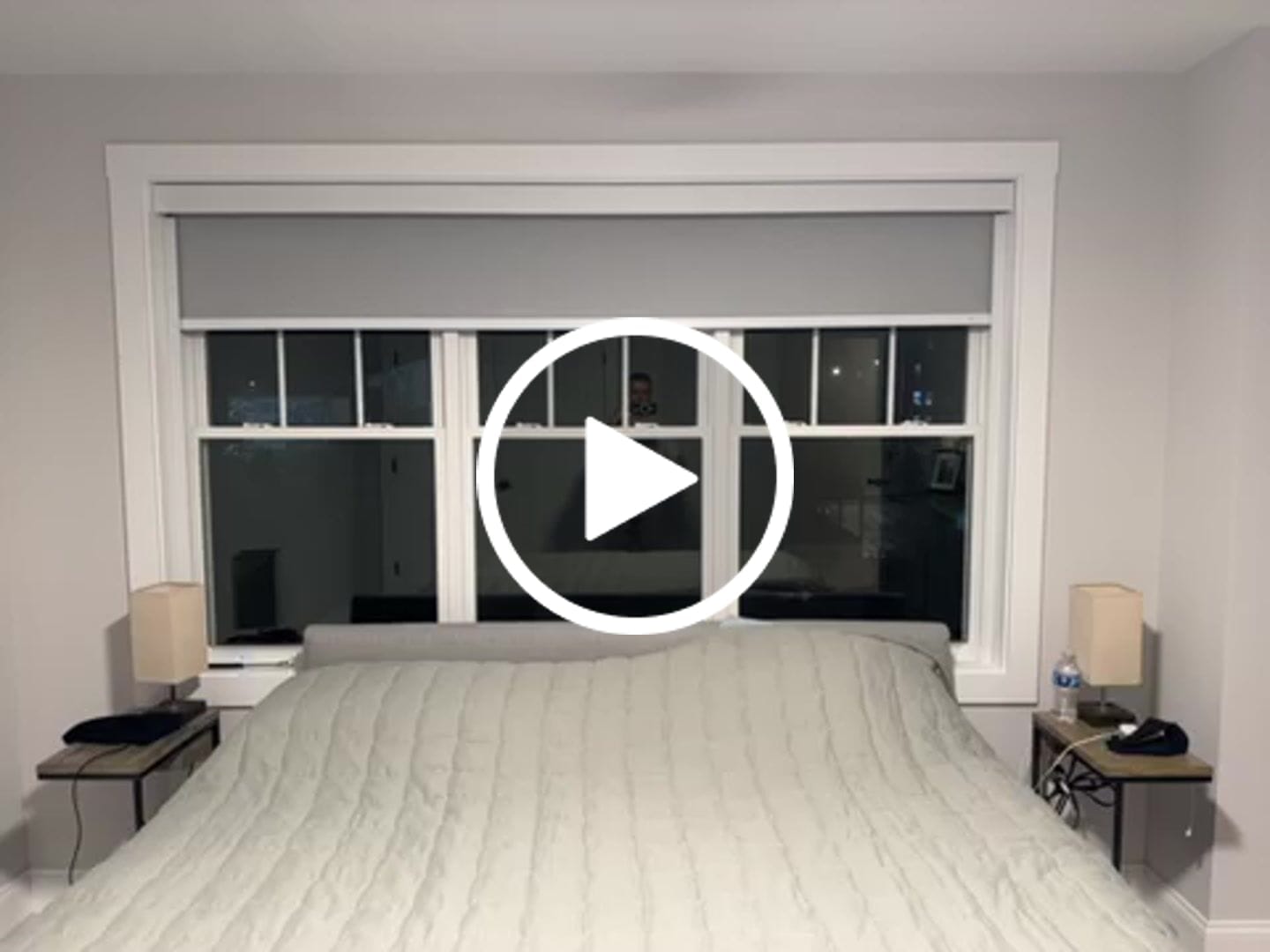 Customer video review of SmartWings Motorized Roller Shades 100% Blackout Essential