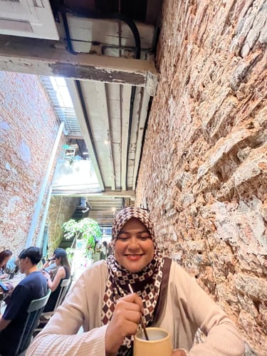 Customer photo review of Monogram Square (Tiramisu)
