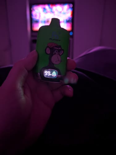 Customer photo review of ORIGINAL RANDM DIGITAL BOX 12000 Vape