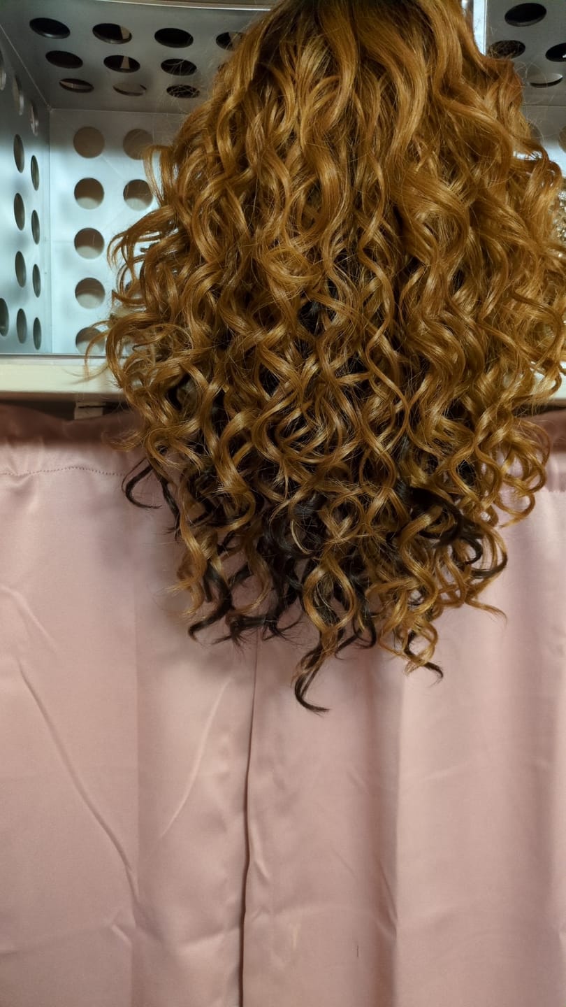Customer photo review of Chade Magic Lace Heart Hairline Glueless Y-Part HD Lace Front Wig - MHH03