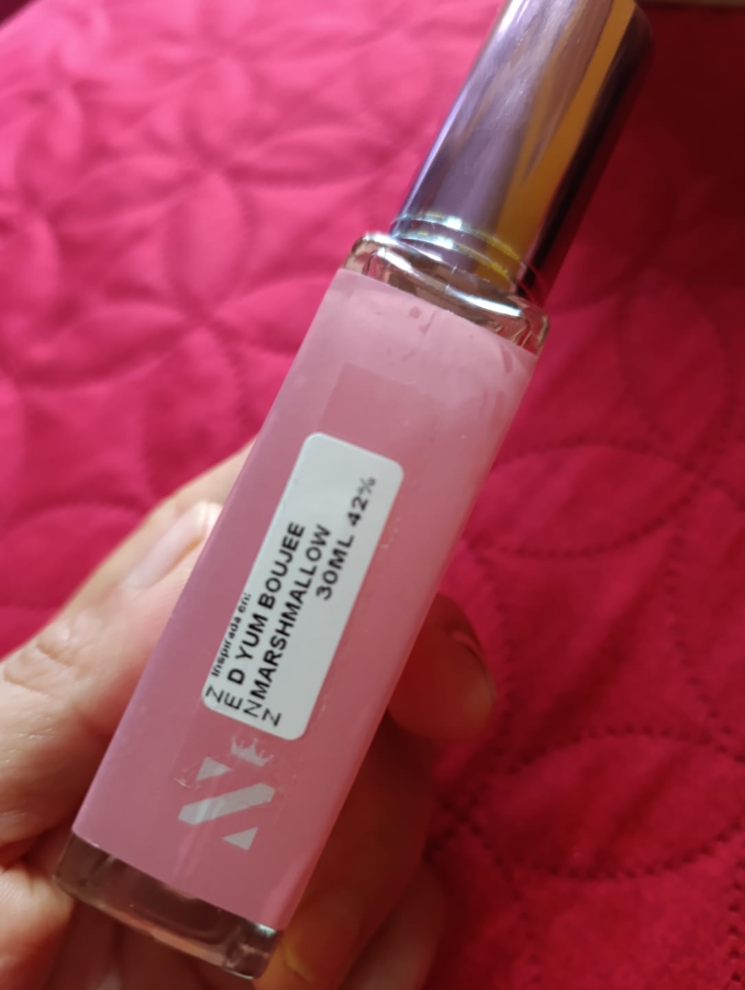 Customer photo review of Tendencia D YUM BOUJEE MARSHMALLOW NUEVO FEBRERO 2025