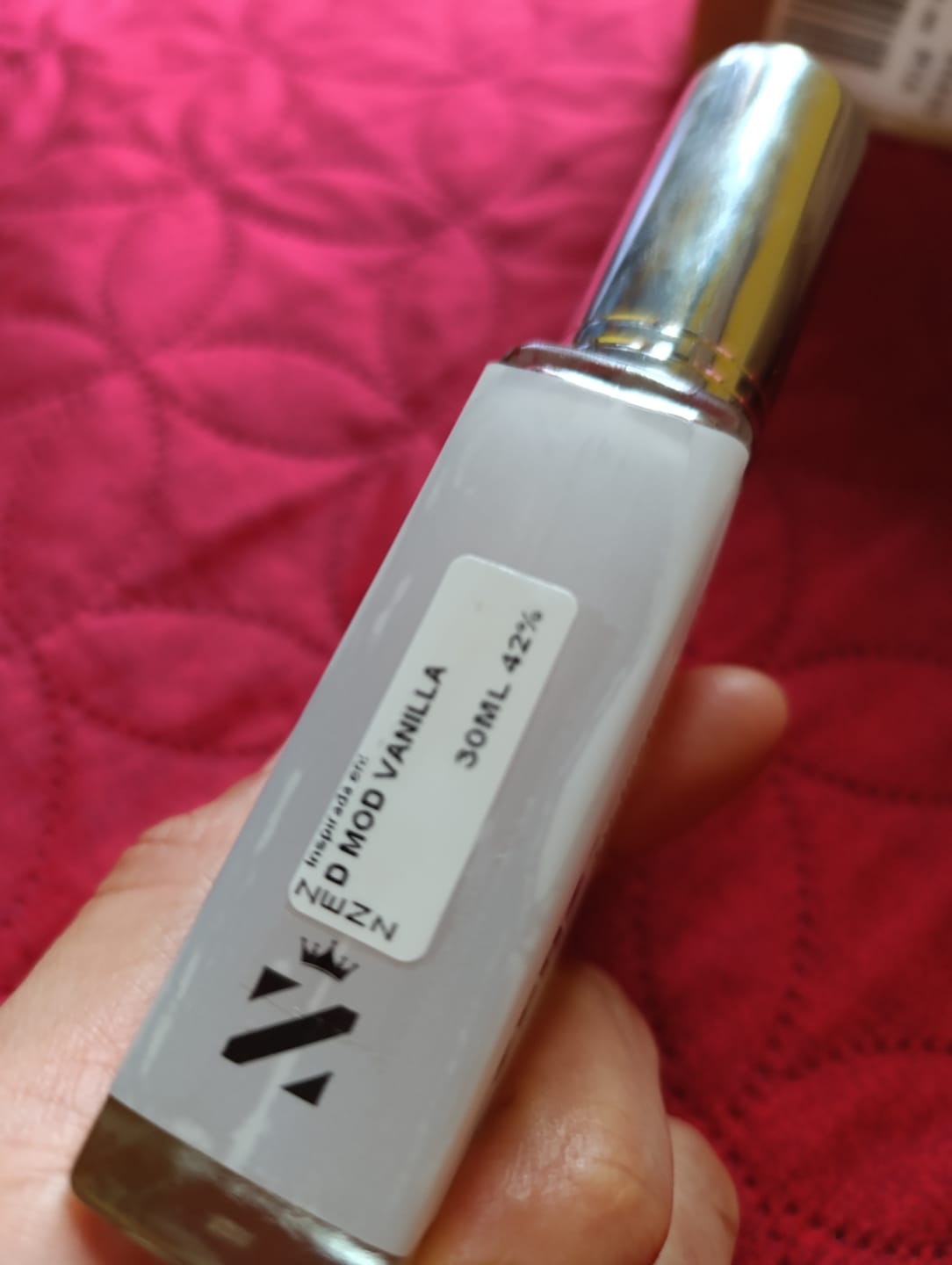 Customer photo review of Perfume Tendencia D YARA AMARILLO NUEVO FEBRERO 2024 zenz