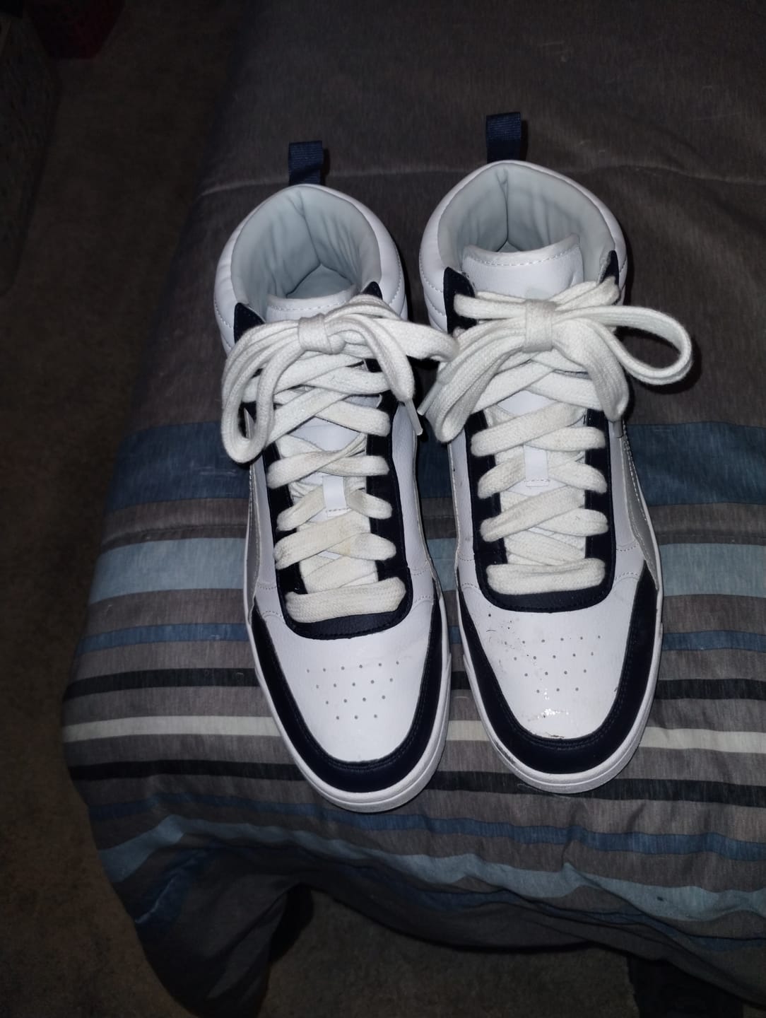 Customer photo review of Flat 100% Cotton Shoe Laces