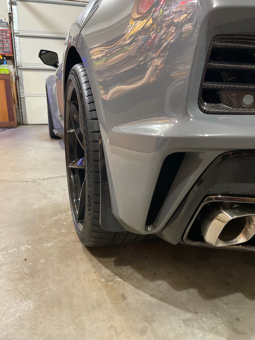 Customer photo review of Chevrolet Corvette C8 XL Extended Front & Rear Splash Guard