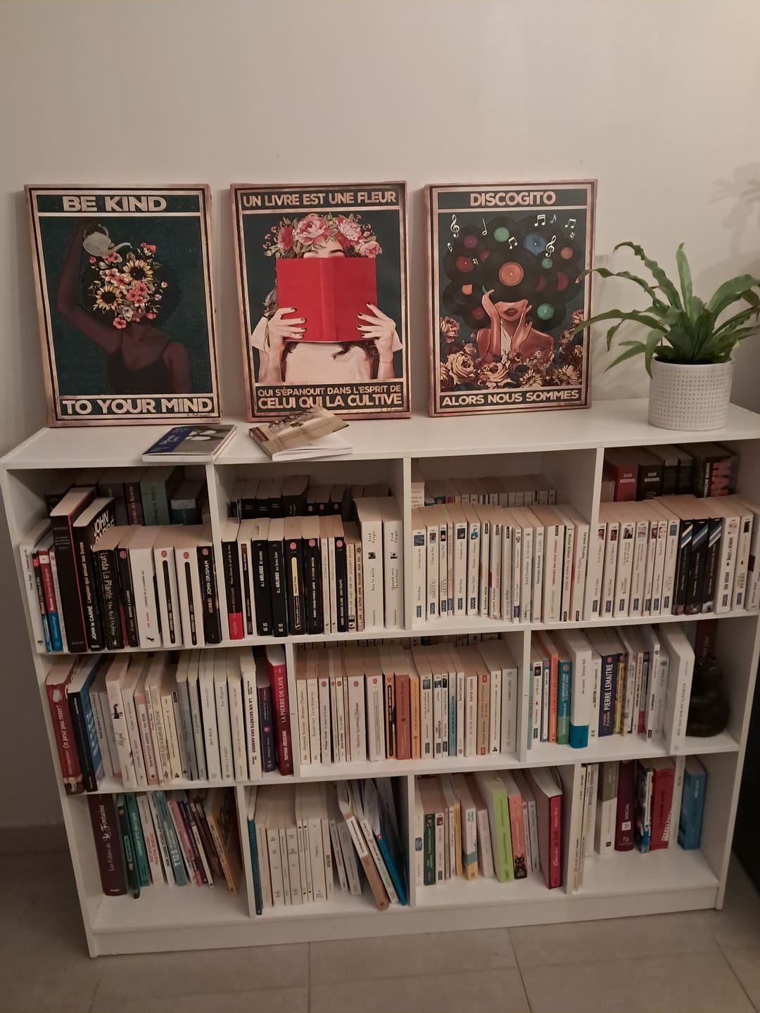 Customer photo review of Un livre est une fleur qui s'épanouit dans l'esprit de celui qui la cultive