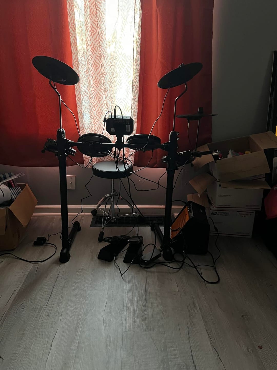 Customer photo review of Batterie électrique Donner DED-80 5 tambours et 3 cymbales