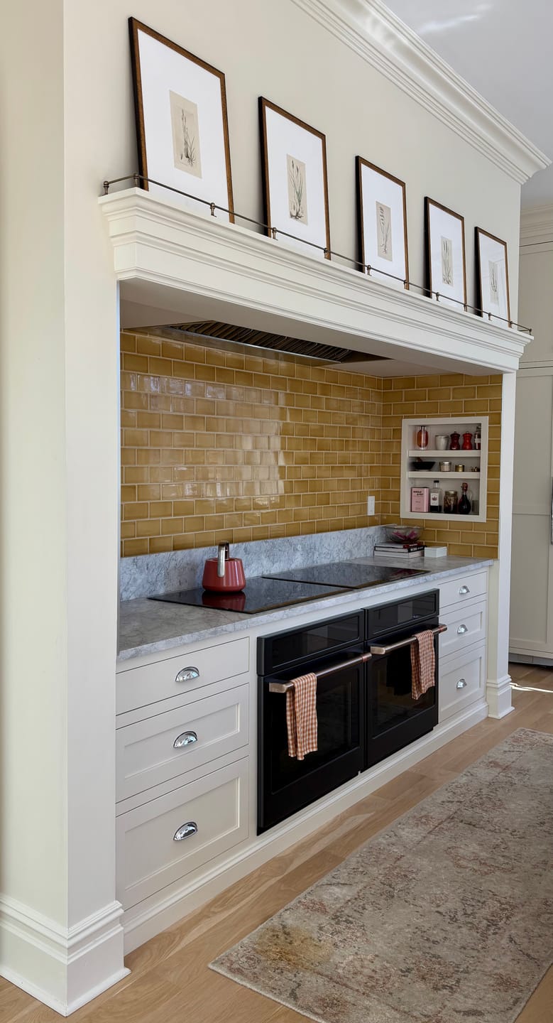 Customer photo review of Classic Gallery Shelf Rail | Aged Brass