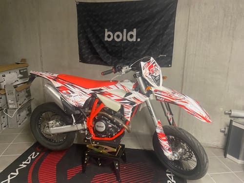 Customer photo review of BIKE LIFE - GRAPHICS KIT