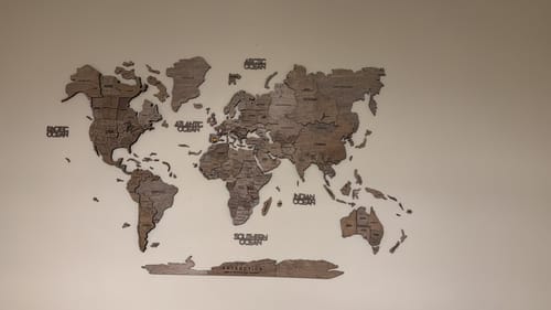 Customer photo review of 3D Weltkarte aus Holz Terra