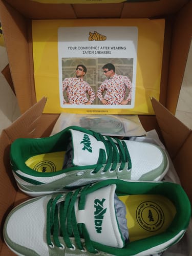 Customer photo review of SPADE Amazon Green Men's casual sneaker