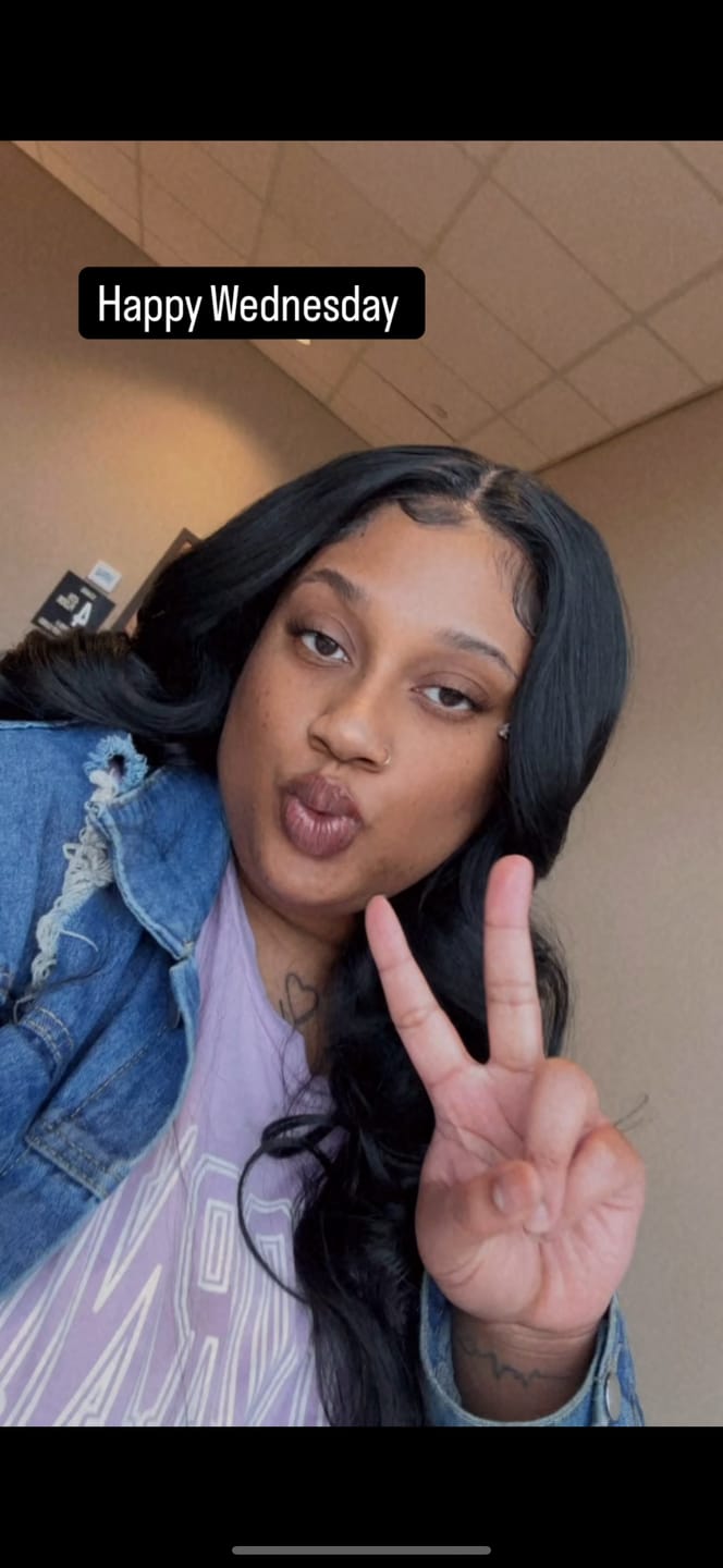 Customer photo review of Sensationnel Butta Lace Synthetic Hair HD Lace Wig - BUTTA UNIT 20