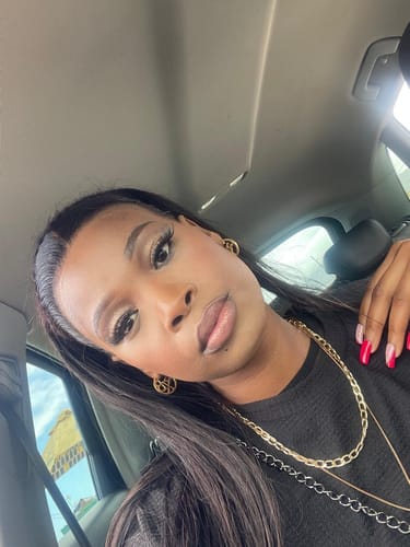 Customer photo review of 13a Machine Made Wigs: Full Frontal HD Closure Wigs