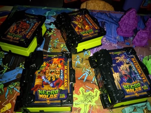 Customer photo review of Monster Pack 5: Magmass and Kracklings