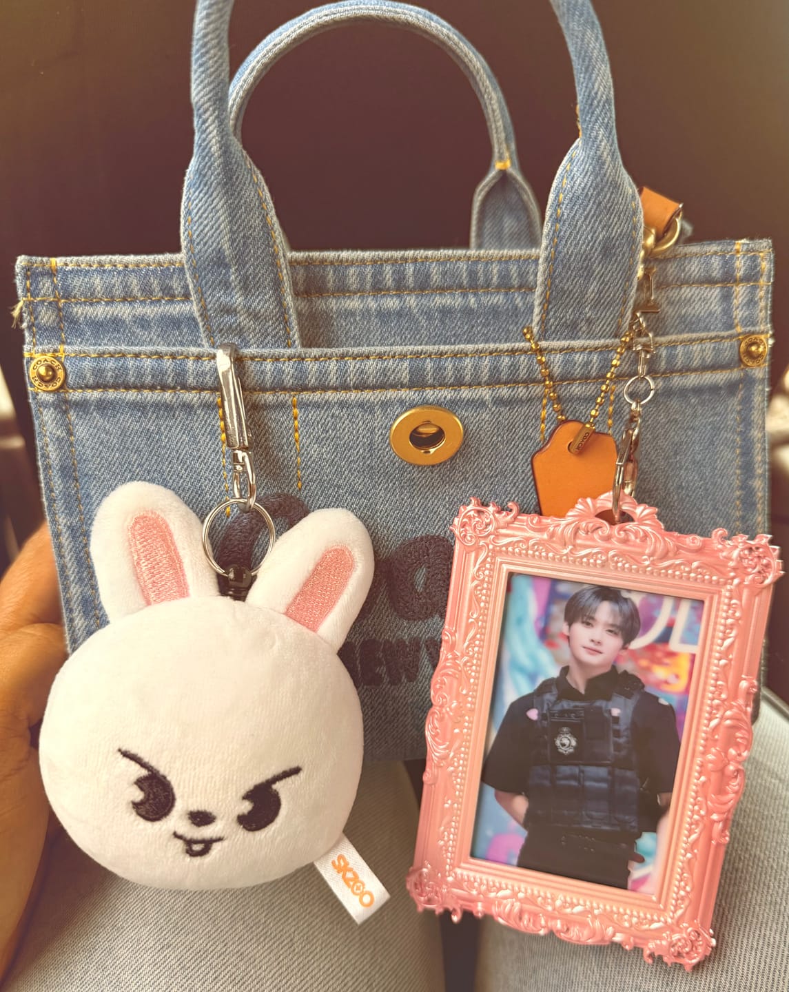 Customer photo review of WORK OF ART FRAME PHOTOCARD HOLDER
