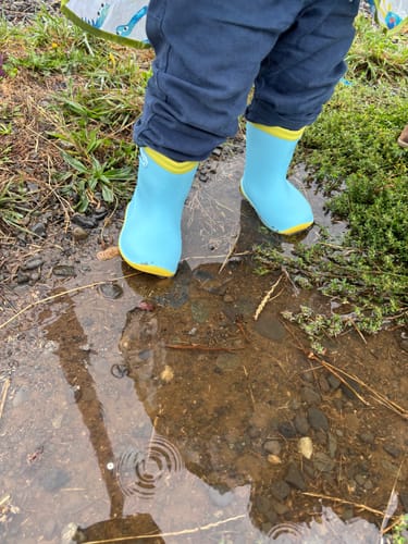 Customer photo review of Bota de agua ergonómica - Celeste - Patawa Kids
