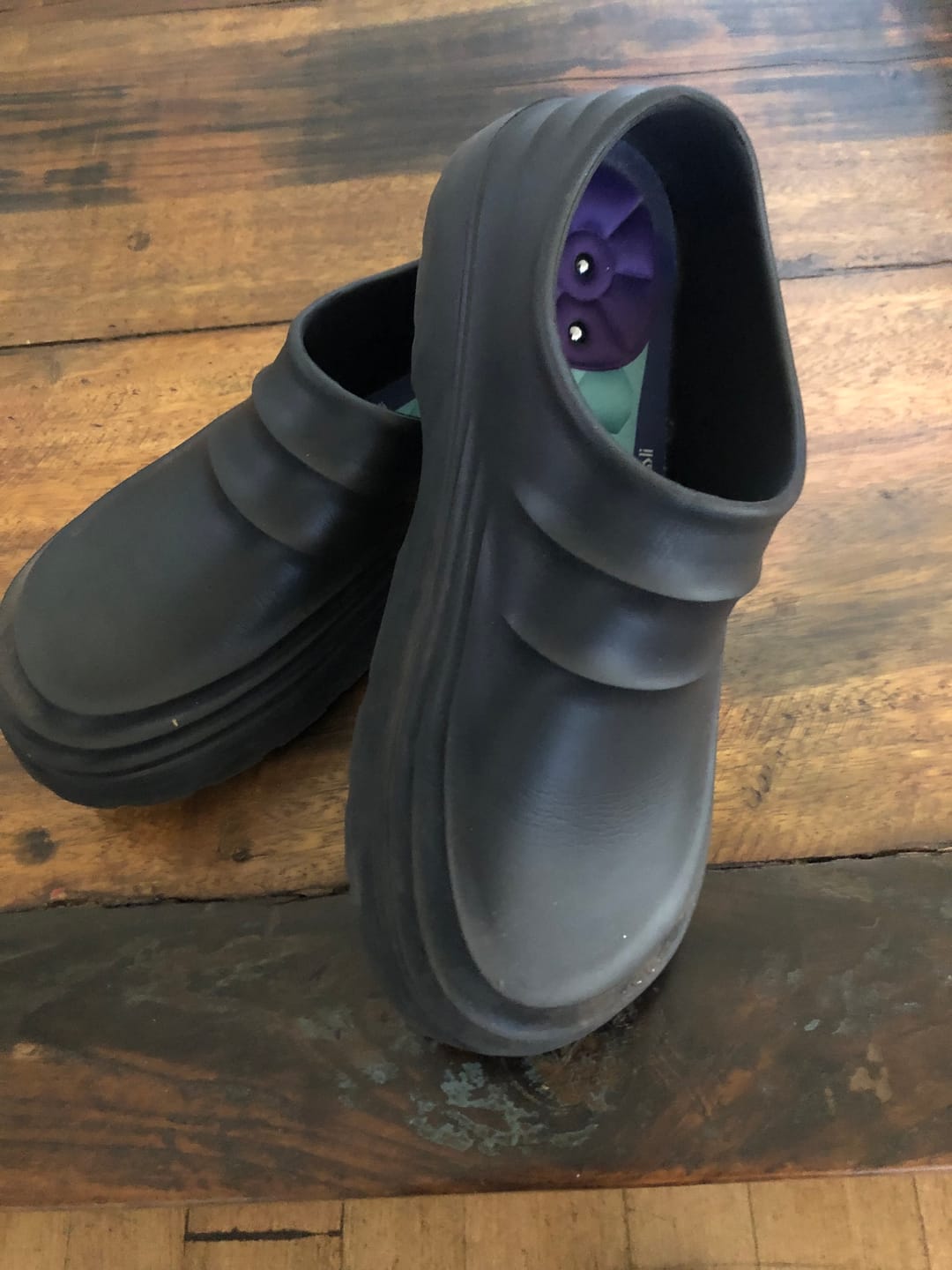 Customer photo review of Torrey Classic - Healthy & Non-Slip Comfort Clogs