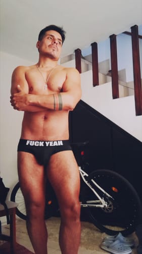 Customer photo review of BLACK ORIGINAL BRIEF
