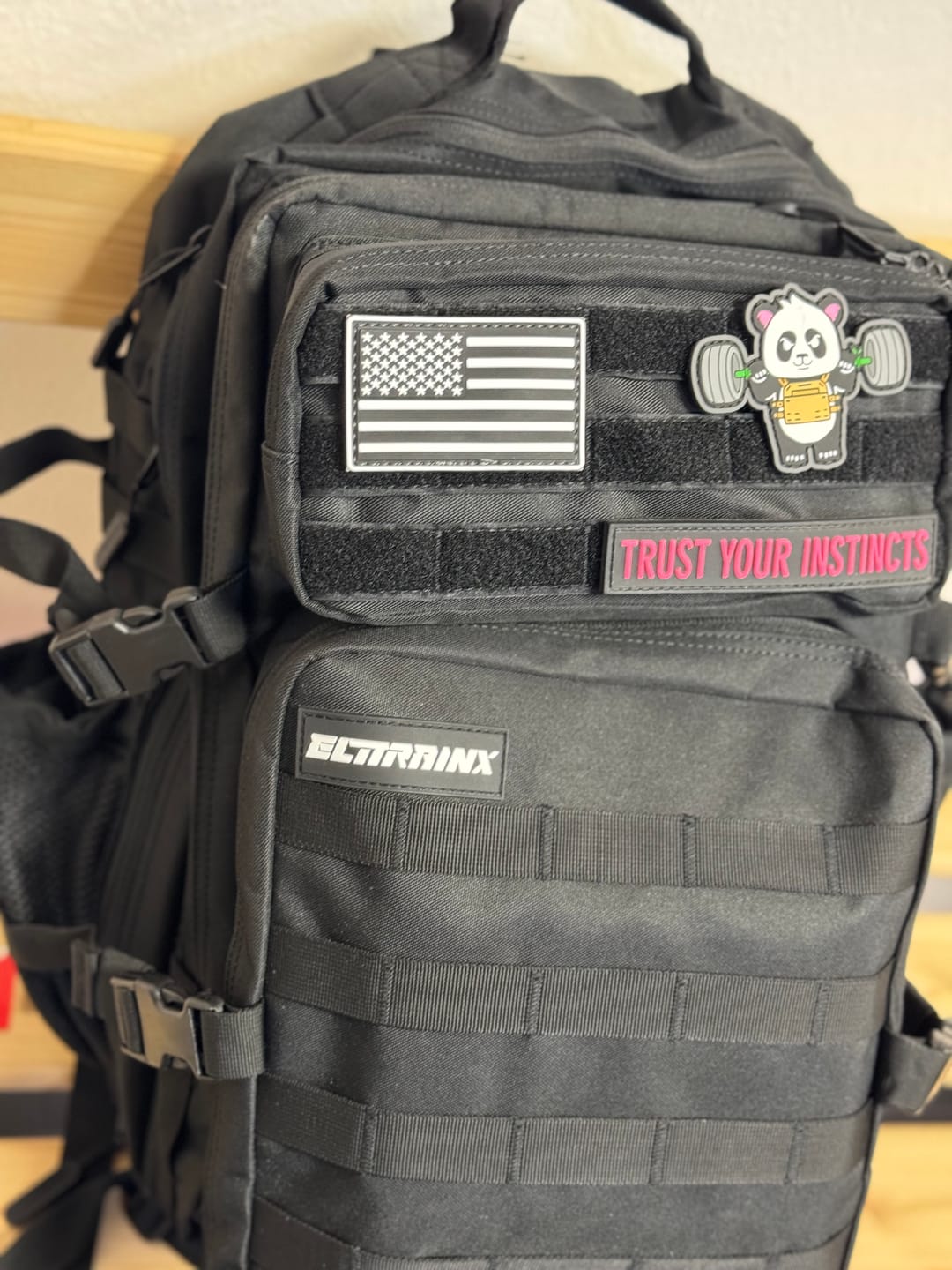 Customer photo review of Mochila Táctica 45L con compartimento para comida Negro