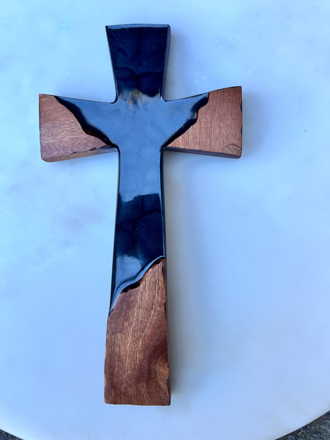 Customer photo review of 15x8x1" Flared Cross Silicone Mold For Epoxy Resin - Angled Cross Mold