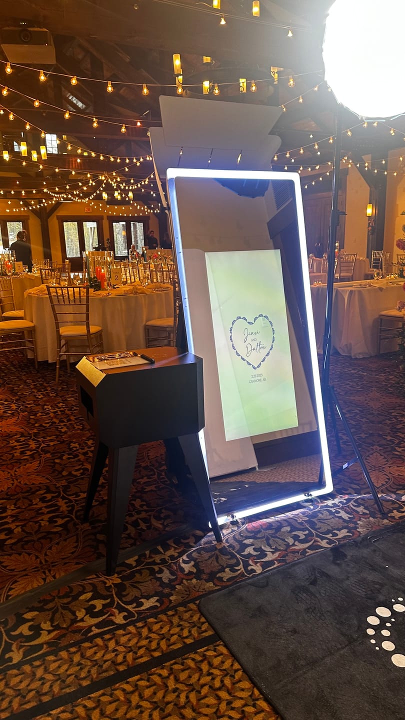 Customer photo review of Mirror Air Booth