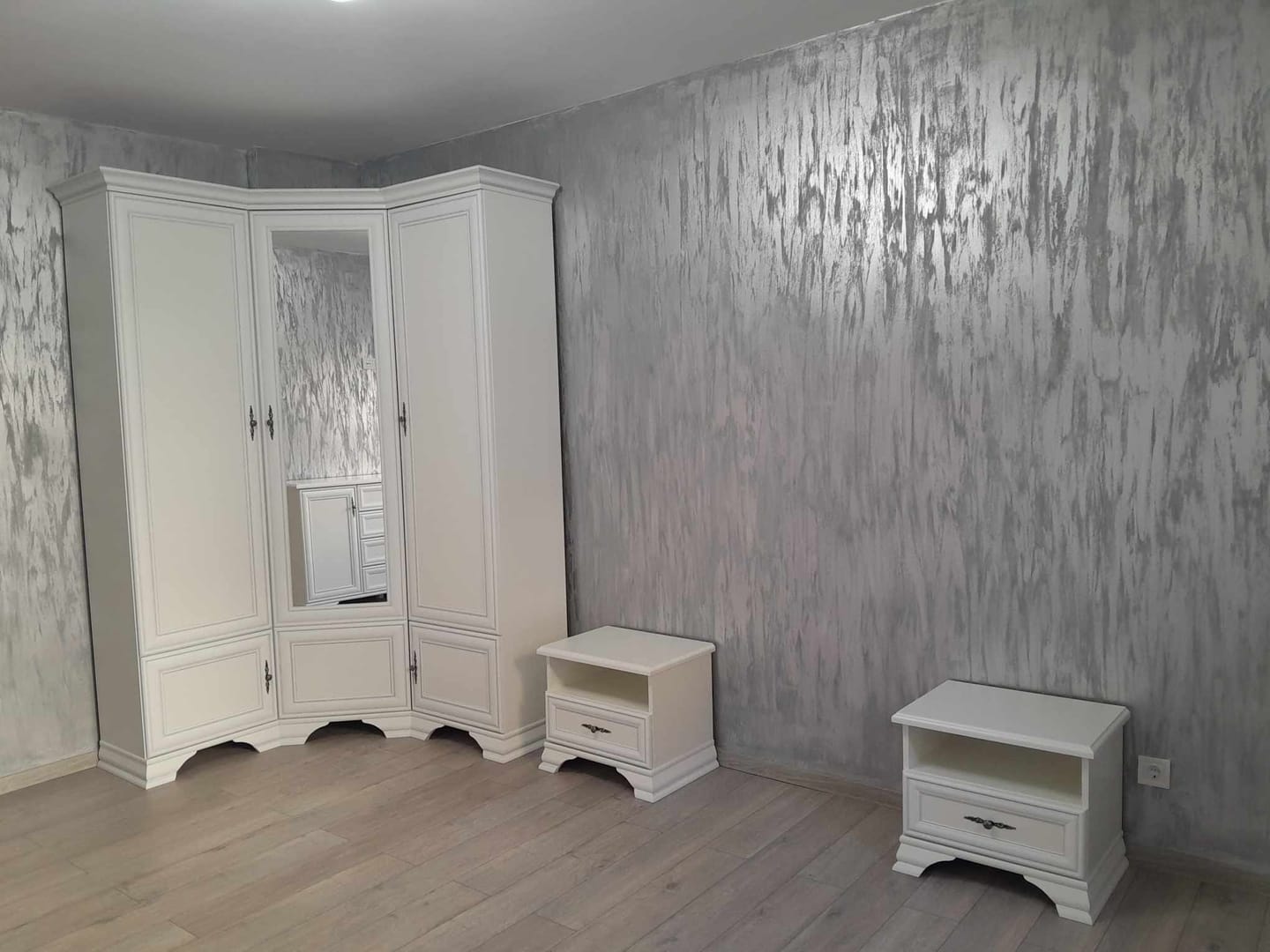 Customer photo review of Comoda IDENTO, alb, PAL, 155x45x90 cm