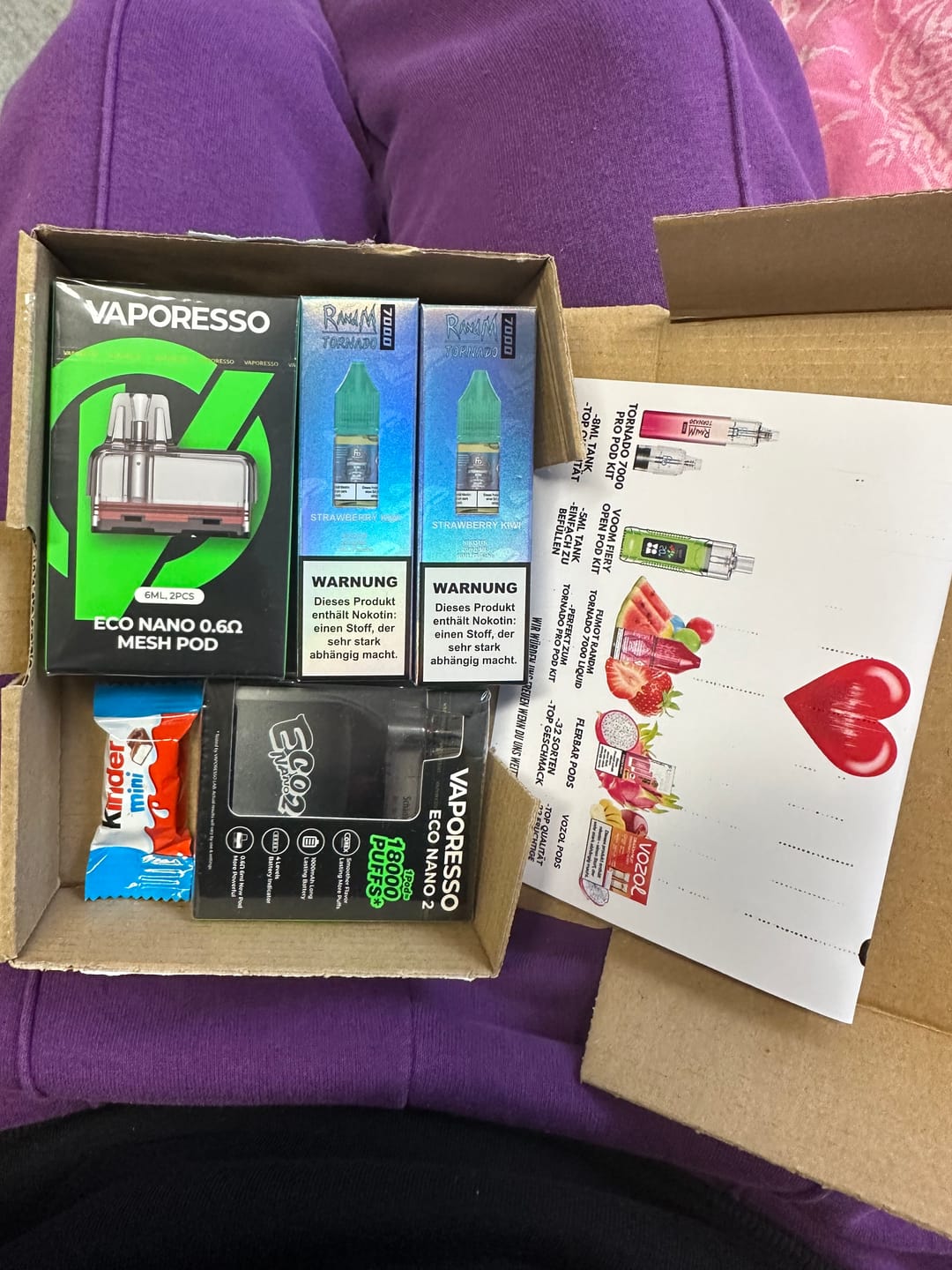 Customer photo review of Fumot RandM Tornado 7000 Liquid Strawberry Kiwi