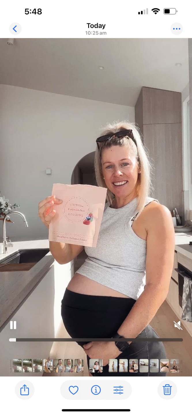 Customer photo review of Motherhood Hydration Powder - Mixed Berry