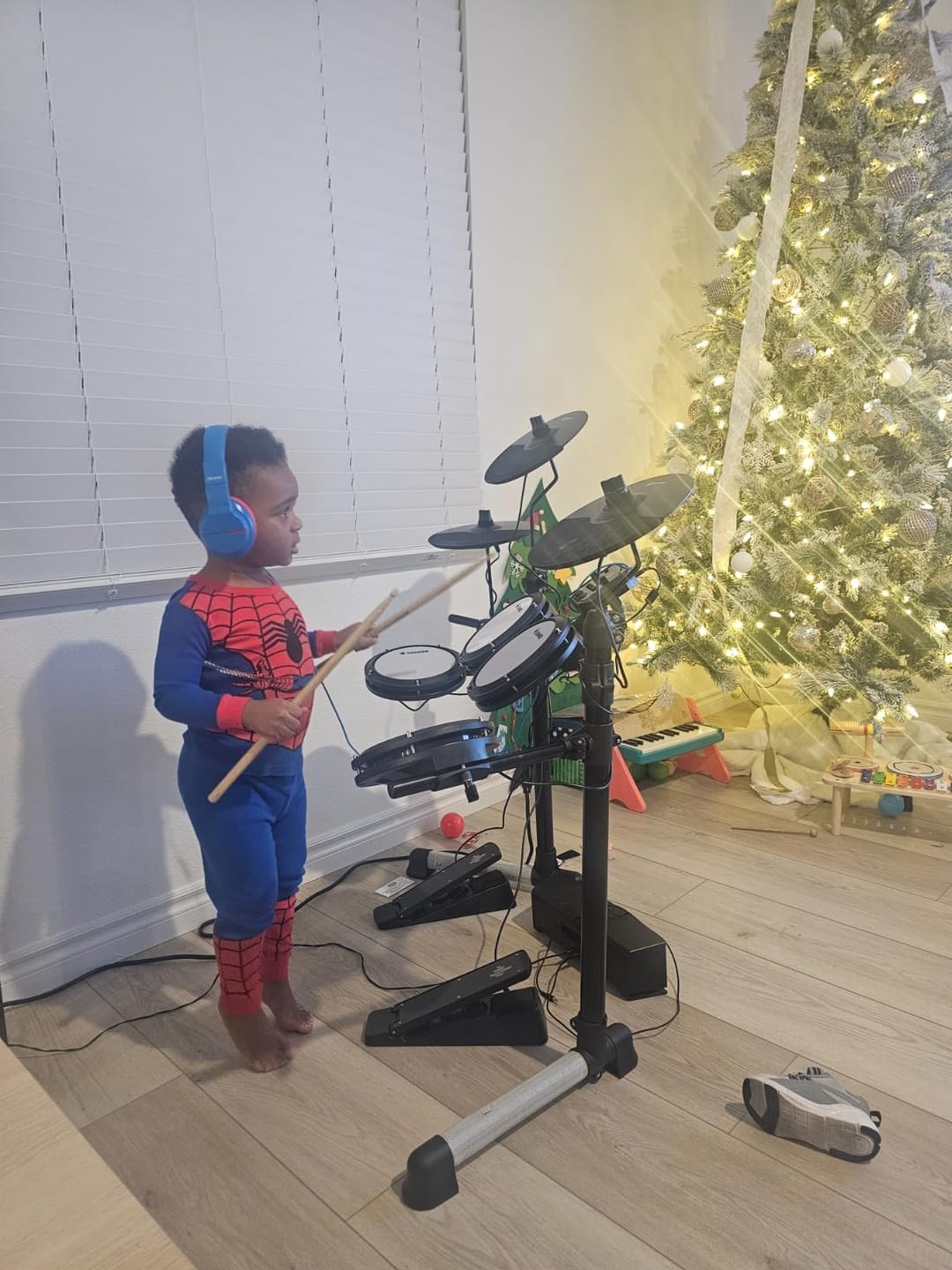 Customer photo review of Batterie électrique Donner DED-80 5 tambours et 3 cymbales