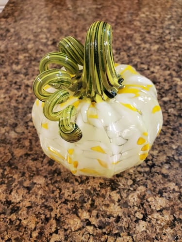 Customer photo review of the Daffodil Pumpkin